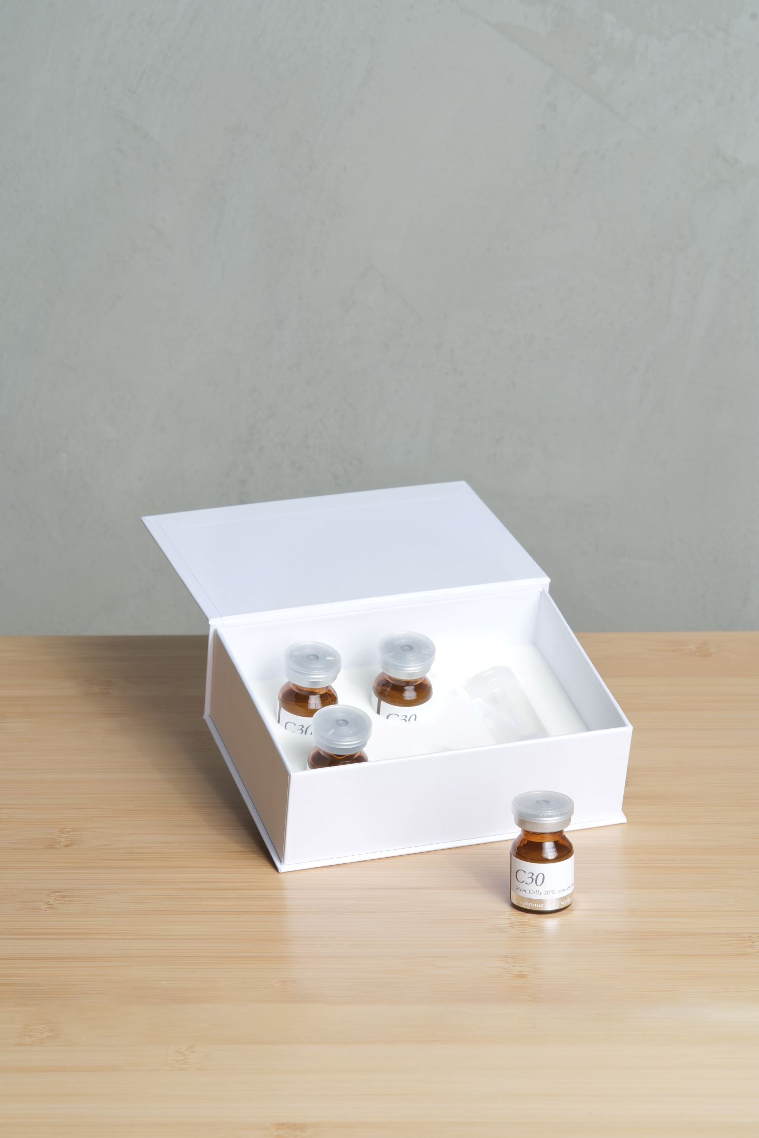 ヒト幹細胞美容液 C30（6ml×4本） | キレイカラダメソッド ショップ